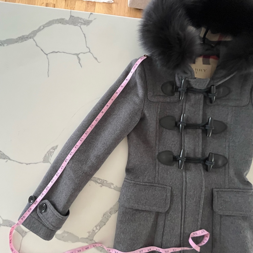 Burberry Brit Grey Wool Duffle Toggle Coat with Black Fox Fur Trimmed Hood Sz 4 - Picture 14 of 16